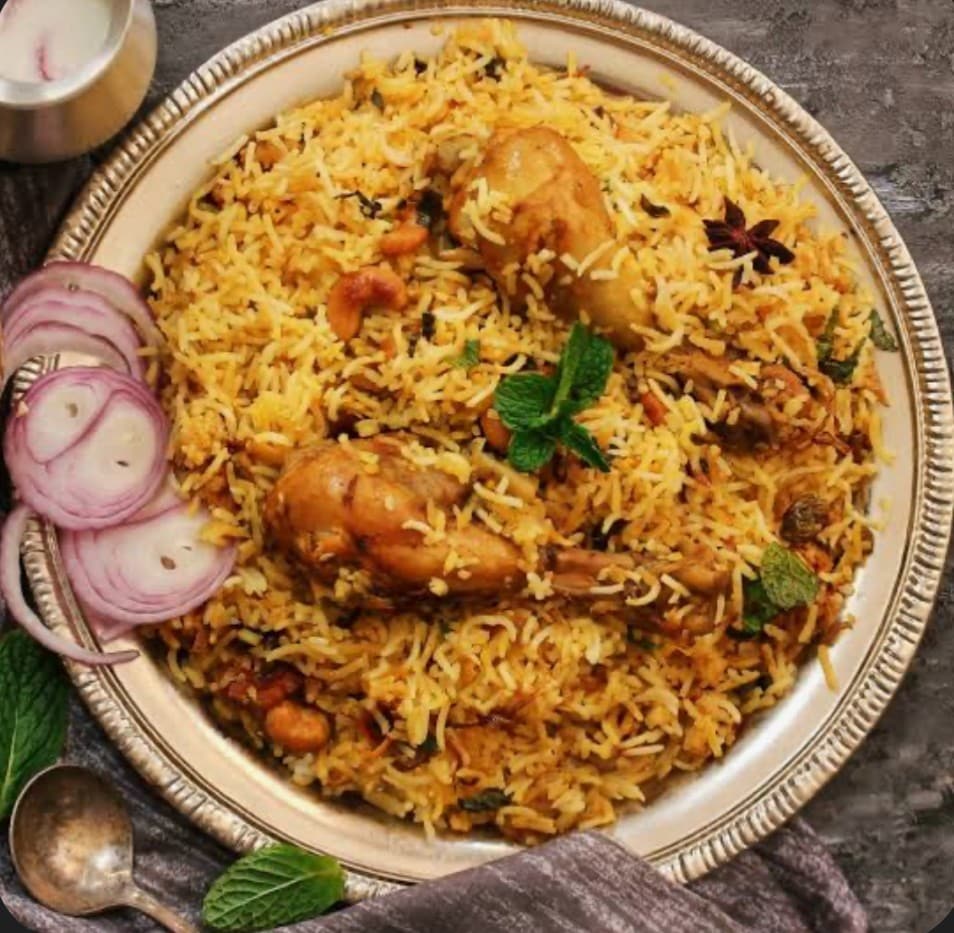 What are the 20 Must-Try Telangana Famous Foods? 2 Hyderabadi Biryani