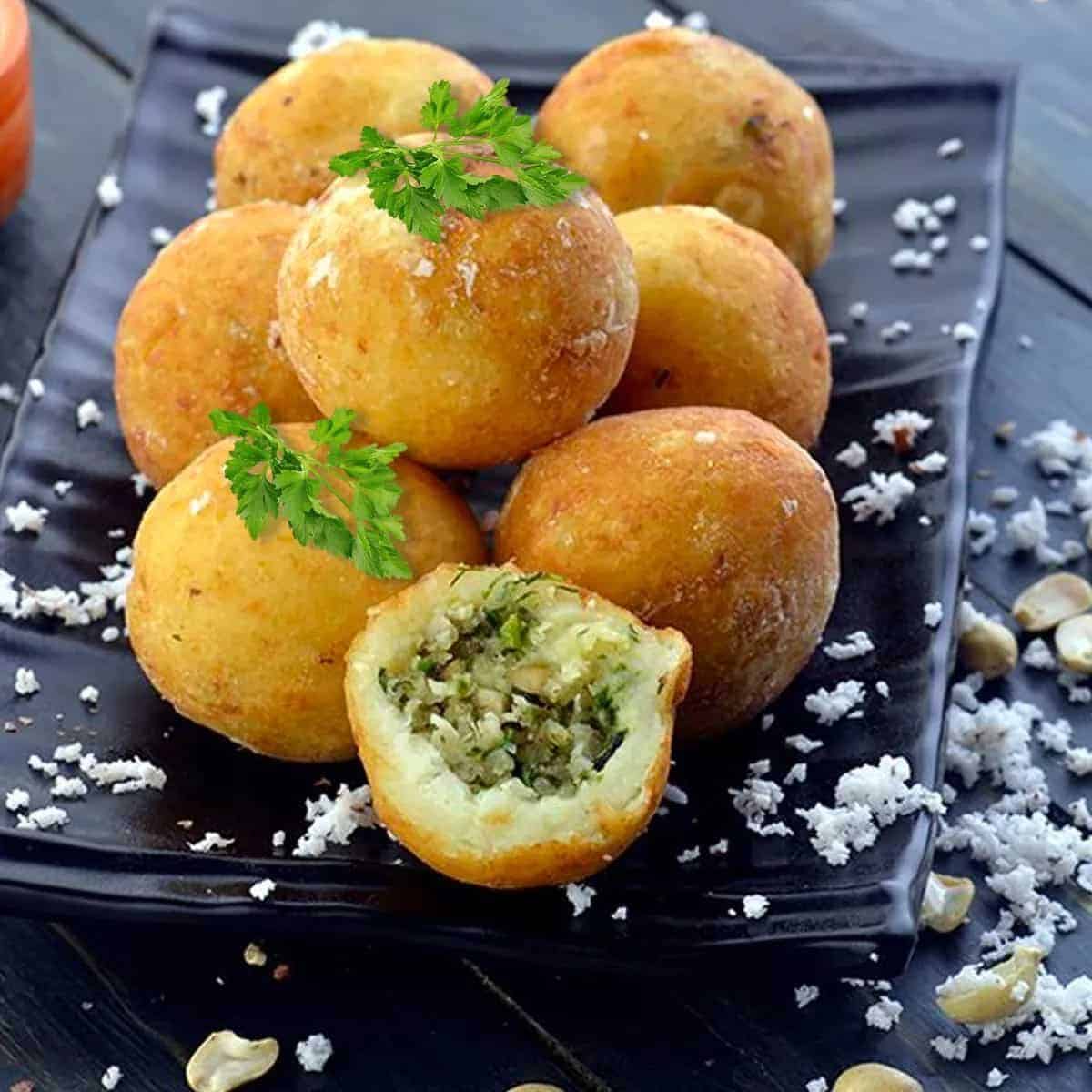 Which Famous Food of Madhya Pradesh Can You Not Miss? 10 Crispy Khopra Patties stuffed with sweet coconut filling and served with chutney