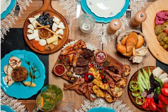 10 Must-Try Mediterranean Cuisine Dishes