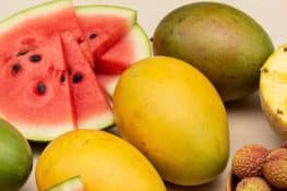 What are the Best Summer Fruits to Eat in India?