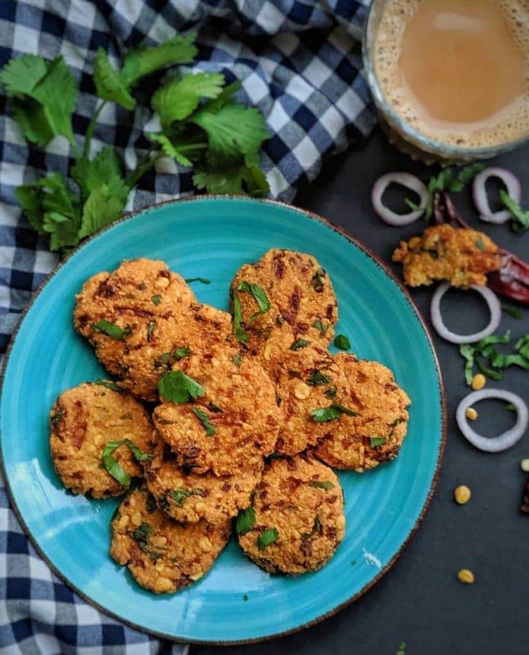 What Are the 20 Must-Try Chhattisgarh Famous Food Dishes? 6 Bara a crispy lentil based fried snack from Chhattisgarh made with urad dal batter