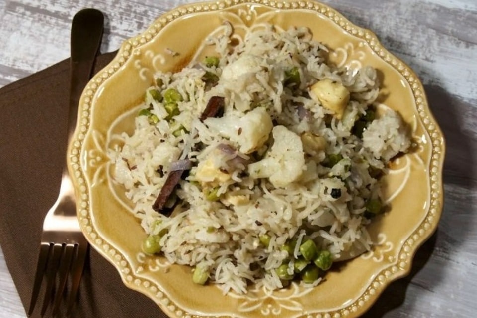 What are the Best Low-Carb Indian Dinner Ideas? 4 Cauliflower Rice Pulao