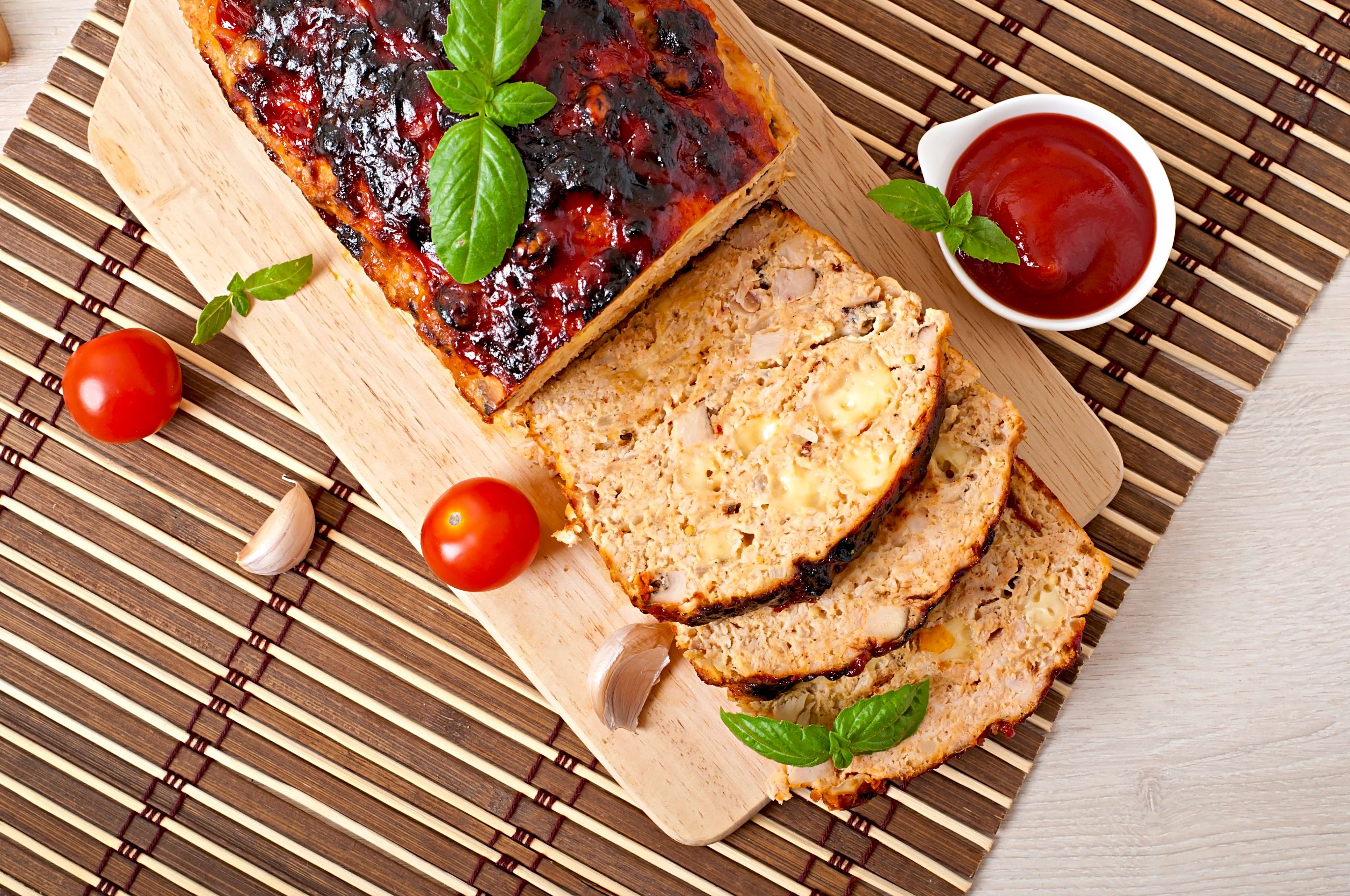 Tomato basil quick bread