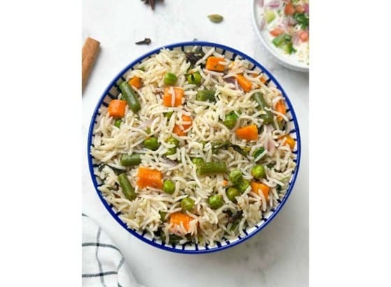 Vegetable Pulao with Cucumber Raita