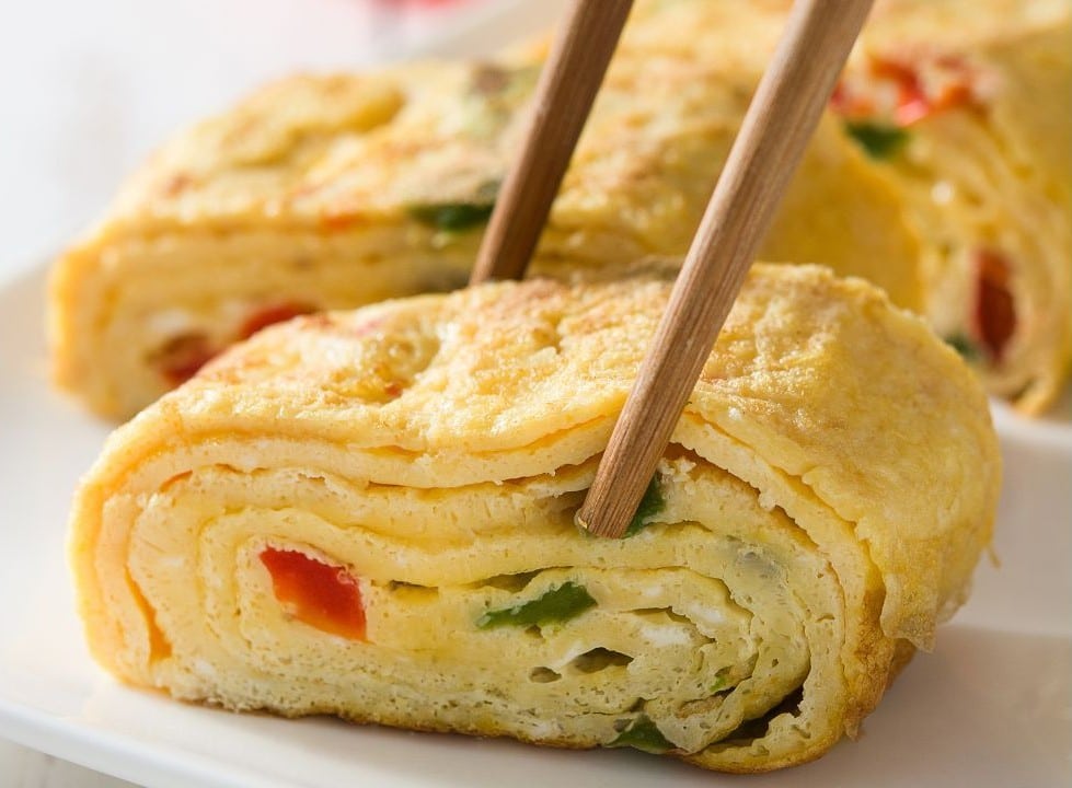 Tamagoyaki Japanese Rolled Omelette 