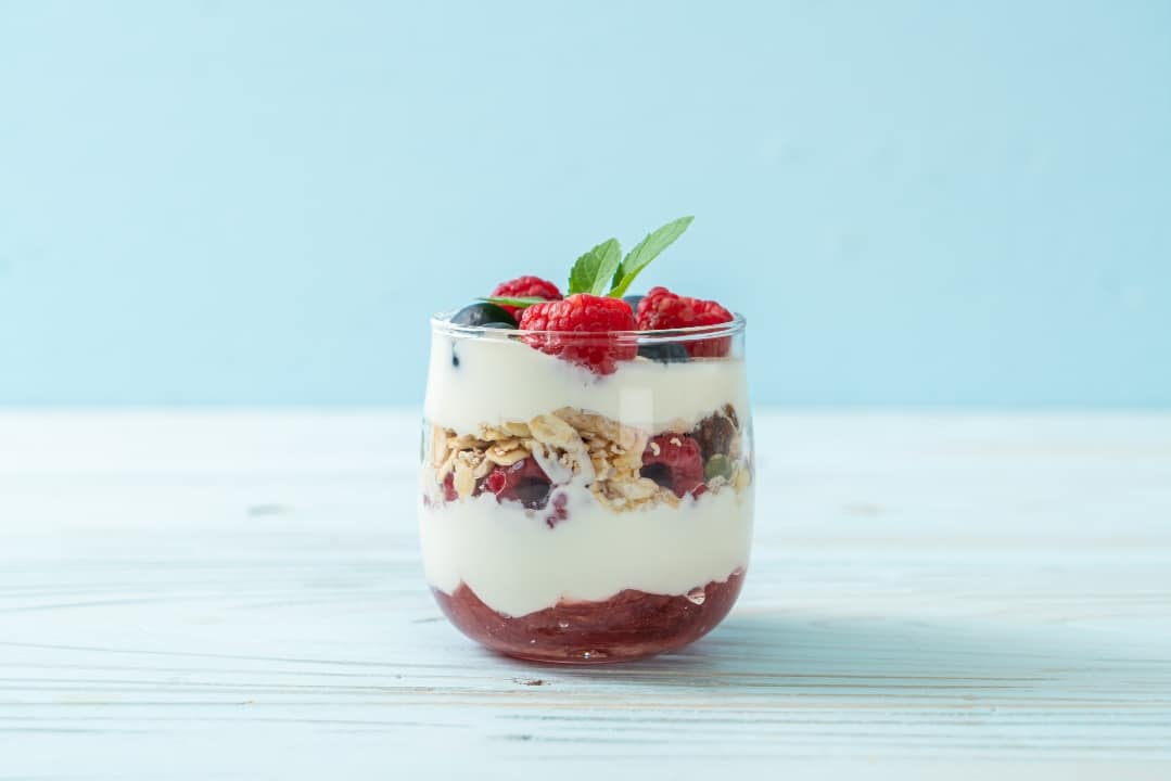 Yogurt Parfait with Berries