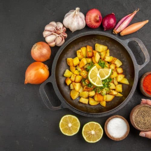 Vegetables and spices without oil
