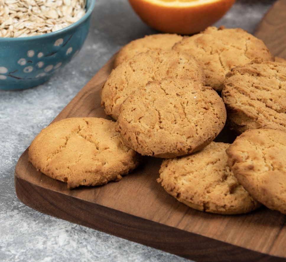 What Are 20 Simple and Healthy Banana Breakfast Recipes? 5 banana and oat cookies