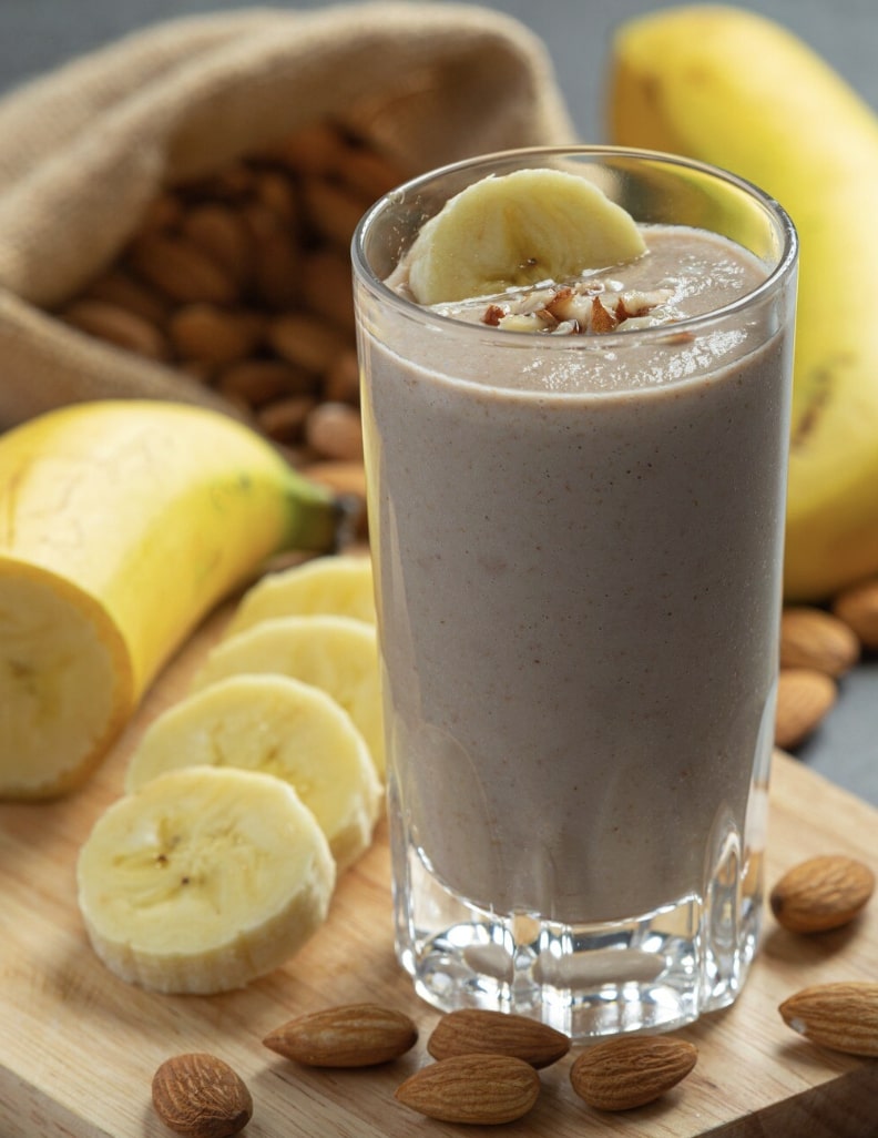What Are 20 Simple and Healthy Banana Breakfast Recipes? 8 banana breakfast drink