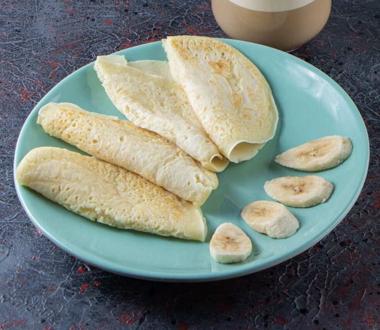 What Are 20 Simple and Healthy Banana Breakfast Recipes? 6 banana dosa on a plate