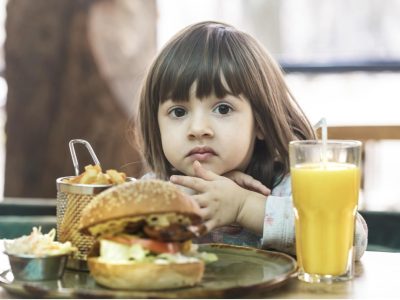 Is Your Child Eating These 10 Unhealthy Food for Kids?