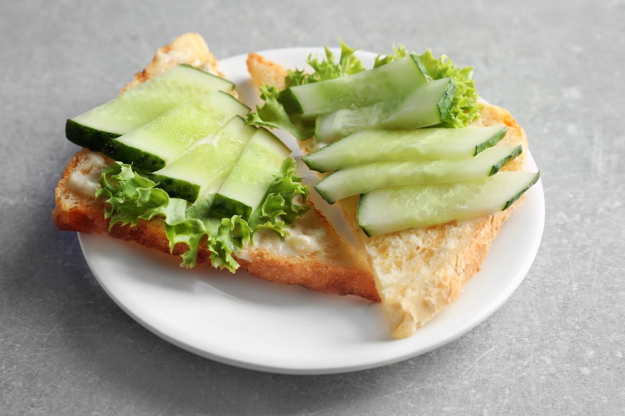 In a Morning Rush? Try These 20 No Cook Breakfast Recipes! 15 Cucumber and Cheese Sandwiches