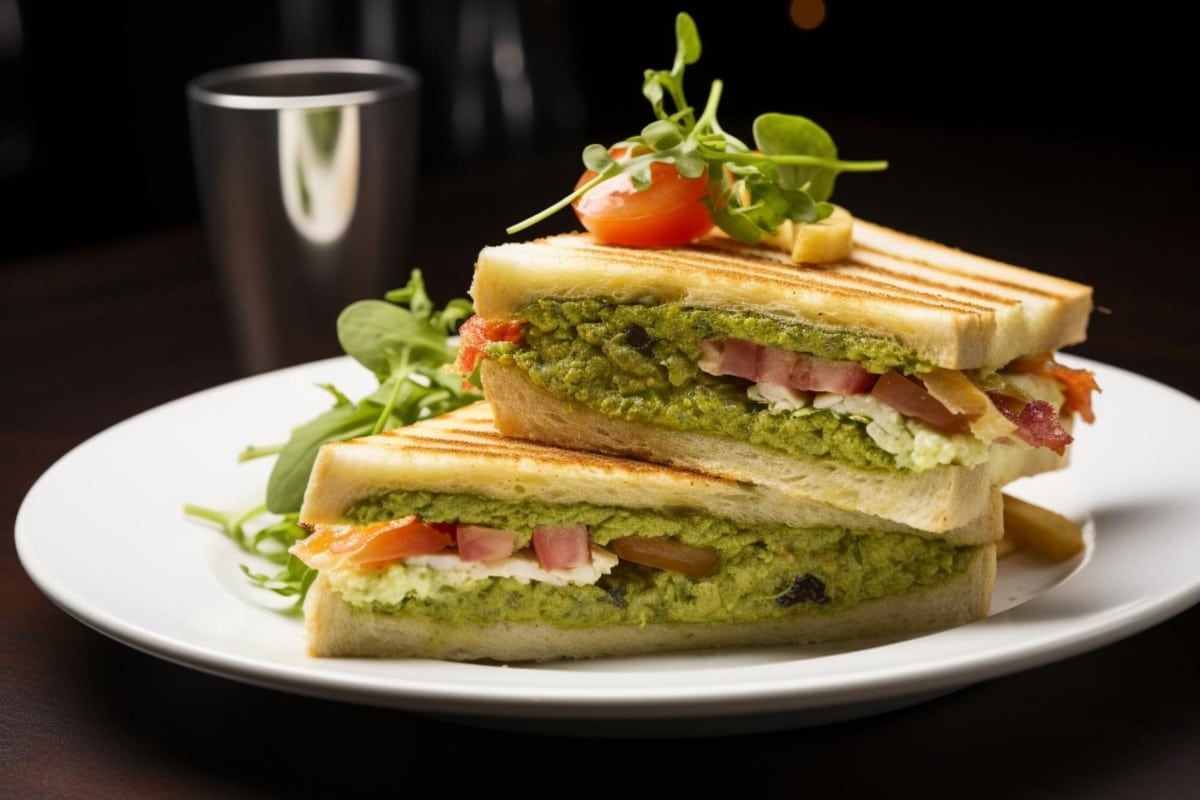 What are the 10 Best Ideas for Cooking Without Fridge? 7 Close up of a delicious chutney sandwich with layers of green chutney tomatoes and other fresh ingredients
