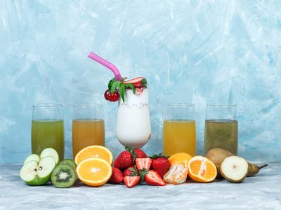 What Are the Benefits of Smoothies and Juices for Health?