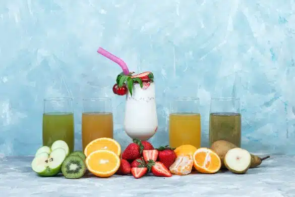 What Are the Benefits of Smoothies and Juices for Health?