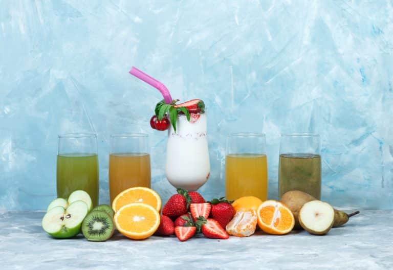 What Are the Benefits of Smoothies and Juices for Health?