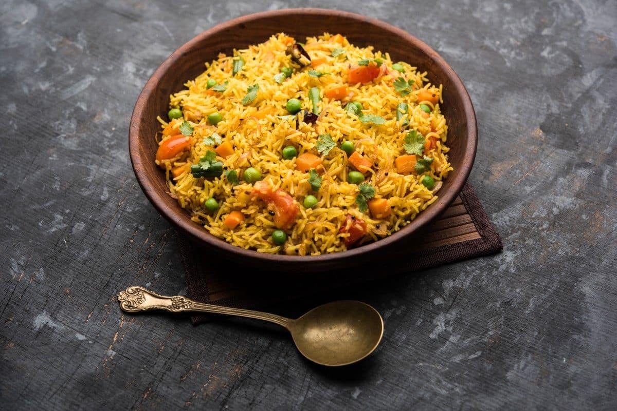 What are the Top 20 Bachelor Recipes for Quick & Easy Meals? 17 Vegetable Biryani