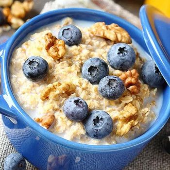 What Are Dietary Fats and Which Types Are Healthy? 18 Warm walnut and berry oatmeal topped with fresh berries and chopped walnuts