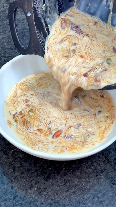 What Are the 25 Best Indian Sweets Everyone Loves? 35 Creamy sheer khurma with vermicelli and dry fruits