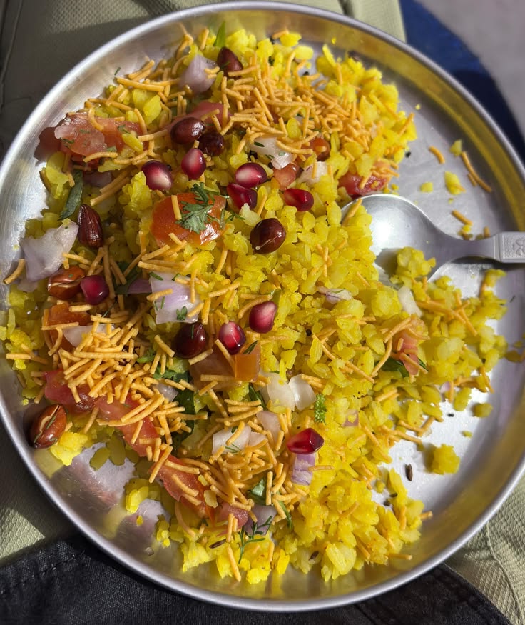 What Are the 25 Best Brunch Dishes for Weekend Meals? 31 Traditional poha served with peanuts and coriander for Indian brunch